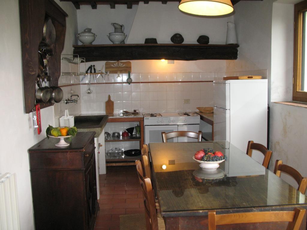 Appartement Fattoria Di Pietrabuona à Pescia Extérieur photo